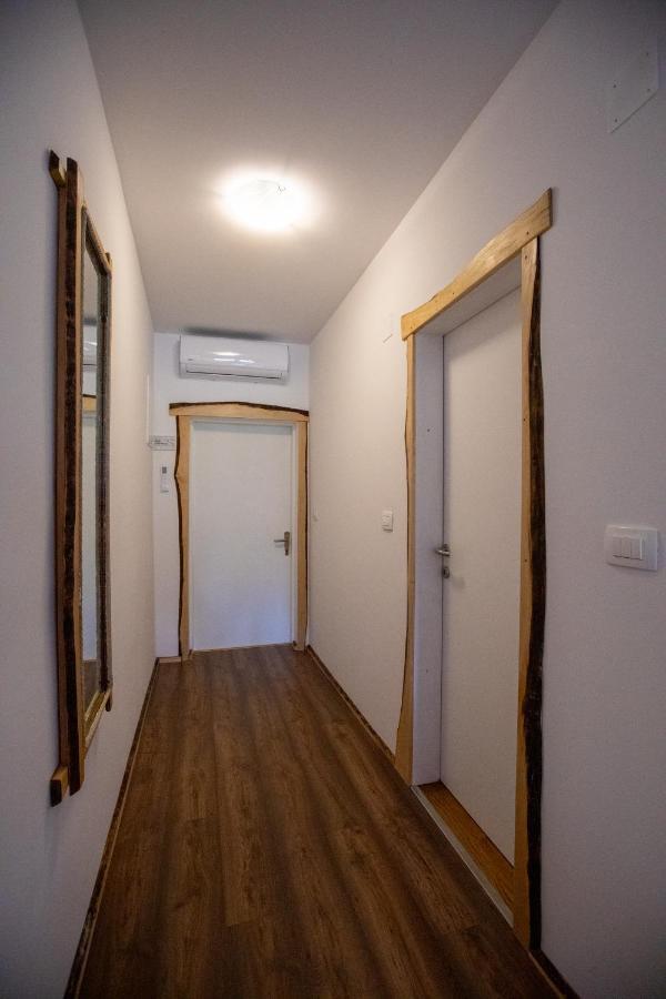 Apartman Mila Josipdol Exterior foto